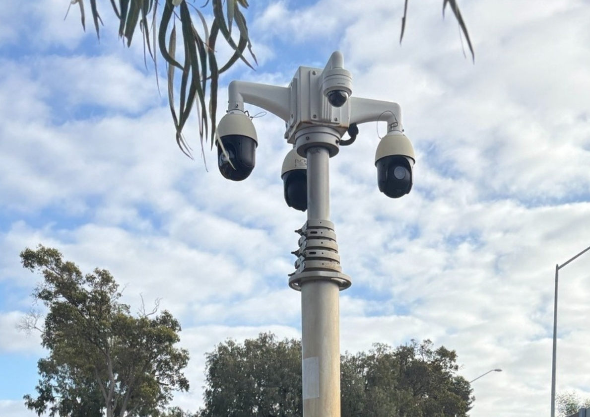 MT Image with text graphics