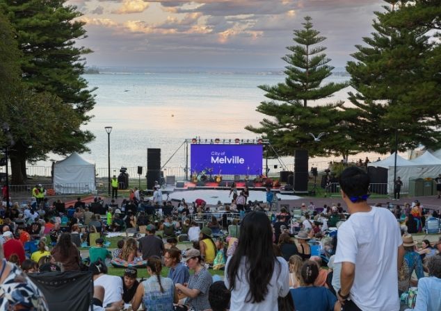 Audience gathered in front of the stage at Dyoondalup Point Walter for Nitja 